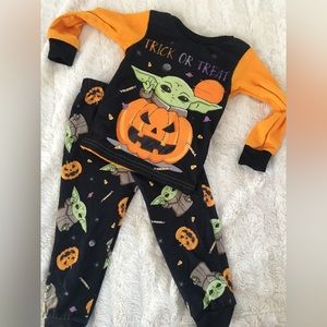 Baby Yoda Grogu Star Wars Halloween Pj Pajama set 2T